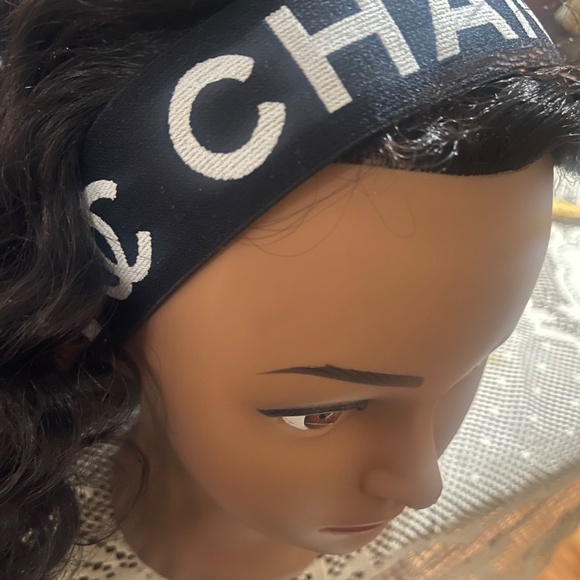 Hairband - Picture 3 of 6